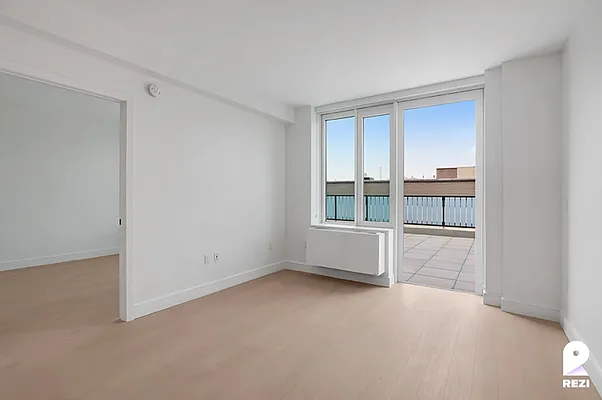 Rented by REZI | media 4