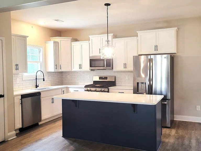 429 Gretchen Rd — Photo 5