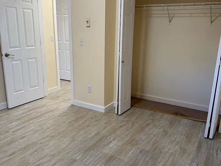 18930 Bothell Everett Hwy #H103 — Photo 18