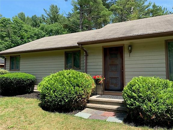 2nd image of 19 Riverview Dr