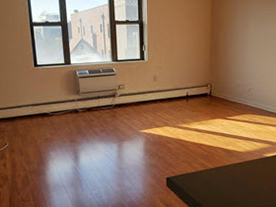 classic view of our studio unit