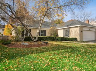4040 N Harvard Ave, Arlington Heights, IL 60004