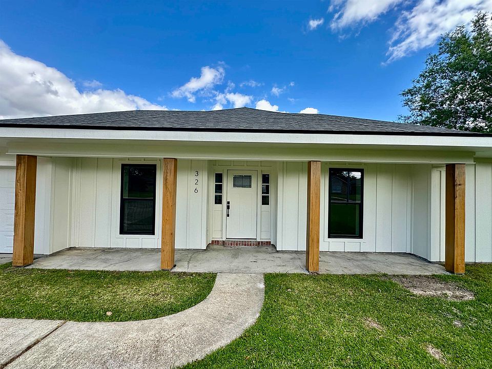 1st image of 326 Vanessa Ave