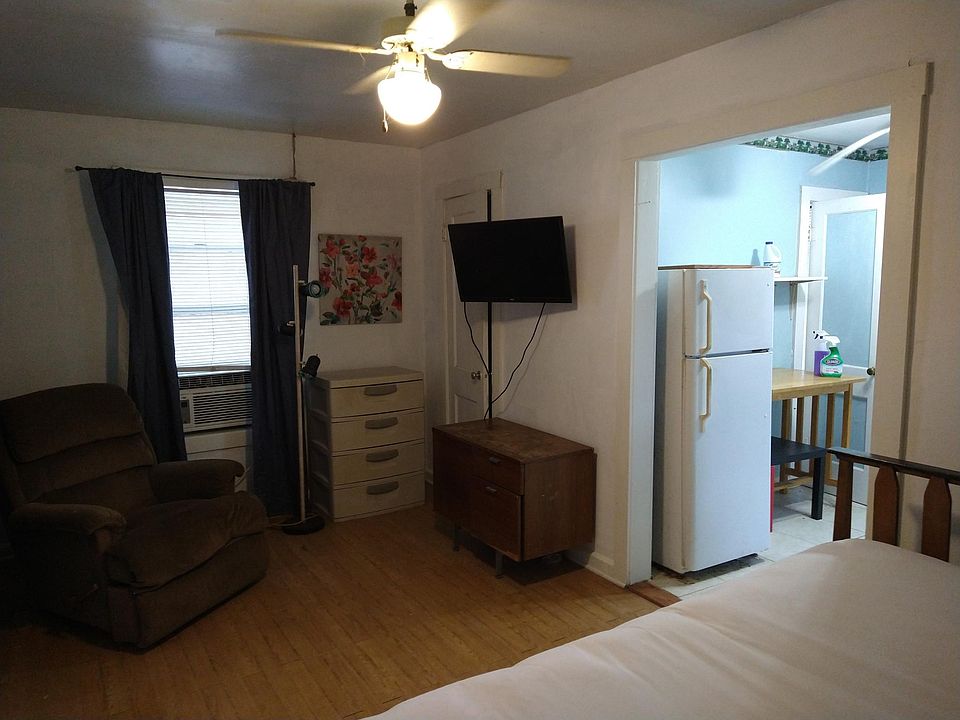 2nd image of 16746 Ranch Road 2241 #5