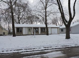 1625 E Celebrity Cir, Hanover Park, IL 60133
