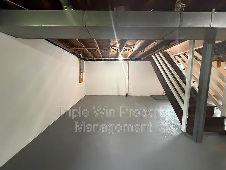 3349 Marmary Ln — Photo 26