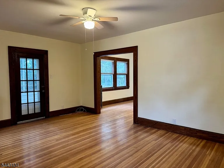 15 Walnut Pkwy #1 — Photo 5