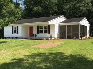 101 Walking Leaf Dr, Newport, NC 28570