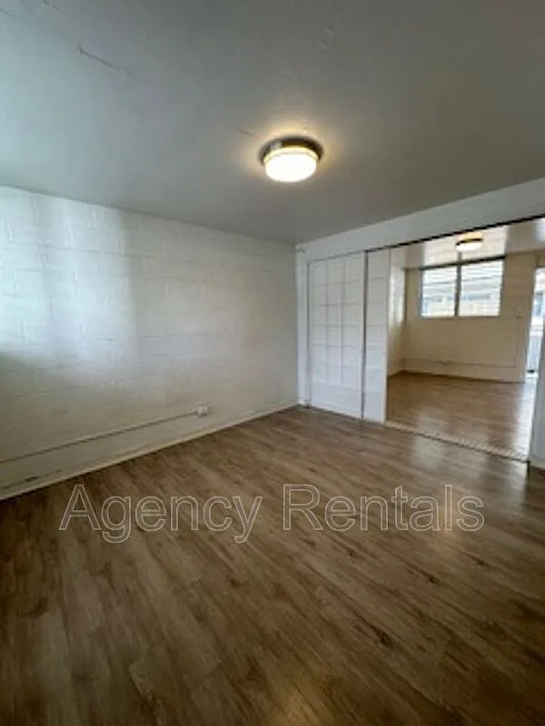1 bed, 1.0 bath, 485 sqft, $1,650 — Photo 2