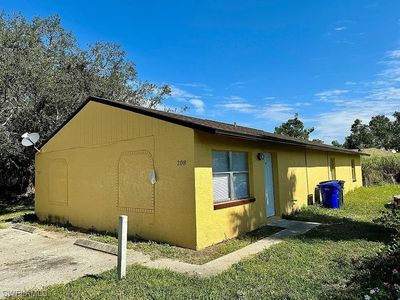 208-210 Charlotte Ave, Fort Myers, FL, 33916
