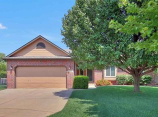 2811 N Bellwood Ct, Wichita, KS 67205
