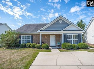 235 Crickhollow Cir, Lexington, SC 29073