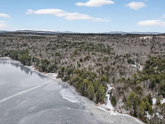 4th image of 85 Waterview Trail