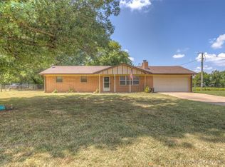 5373 N 433rd Rd, Adair, OK 74330