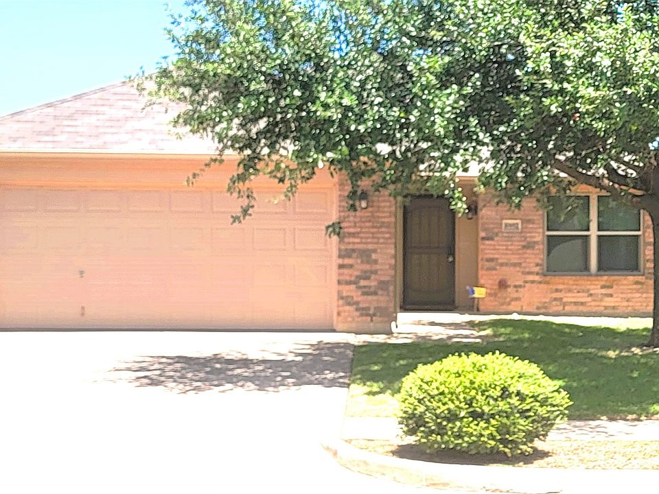 1st image of 10852 Braemoor Dr