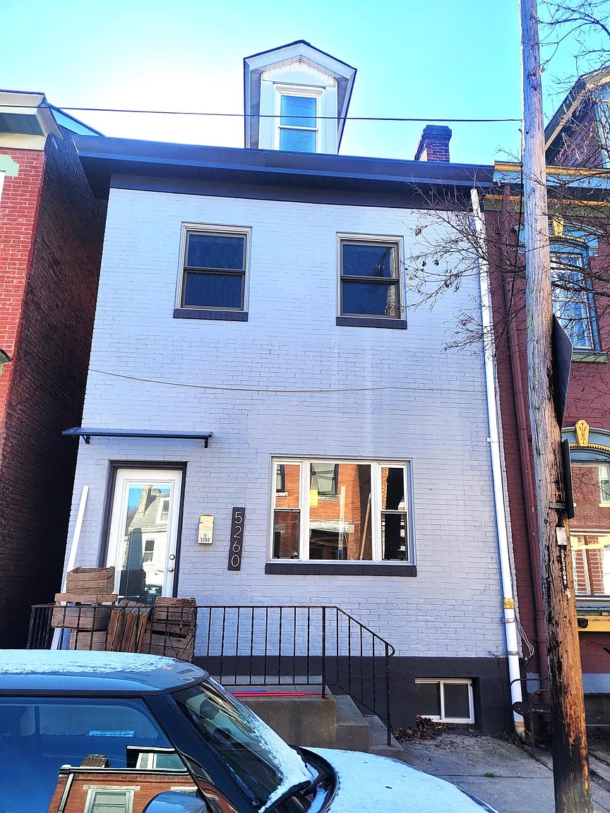 5260 Carnegie St photo 1