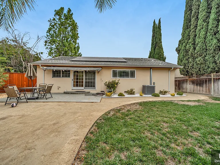 5405 Entrada Cedros — Photo 29