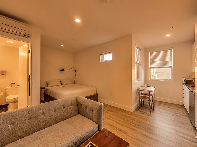 ArtHaus Northgate — Photo 15