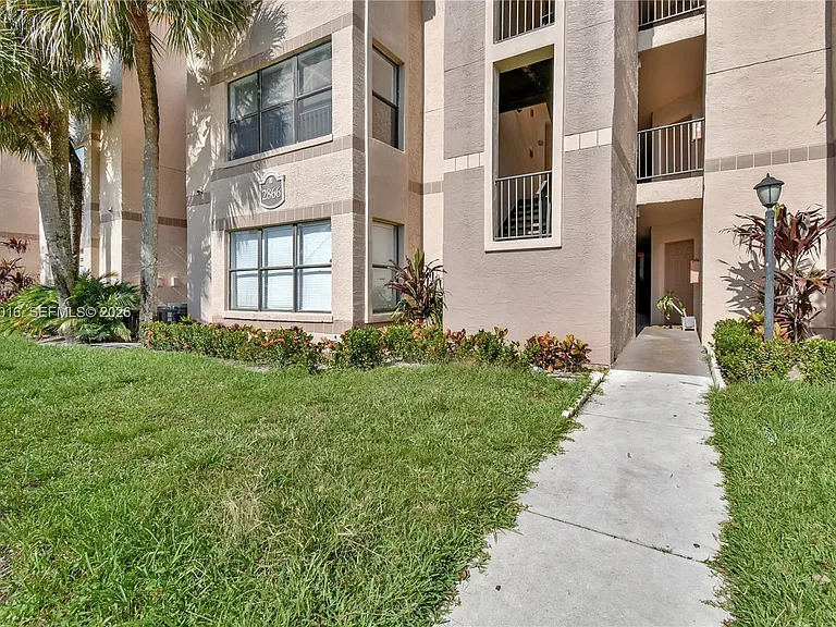 2866 S University Dr #5105 — Photo 33