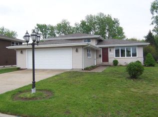 1421 N Indiana Ave, Griffith, IN 46319