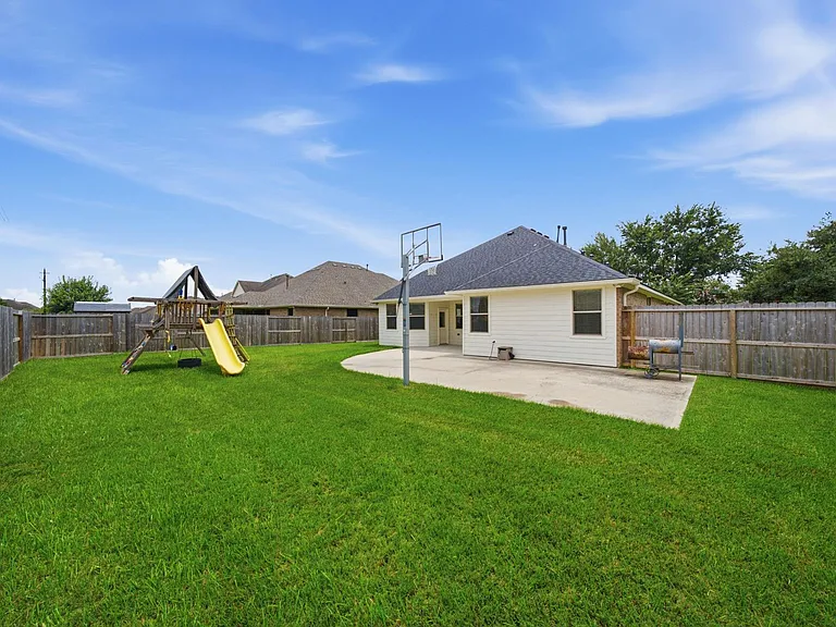 4207 Canterbury Park Ln — Photo 29