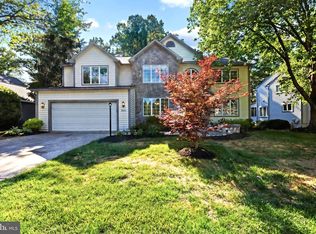 10652 Quarterstaff Rd, Columbia, MD 21044