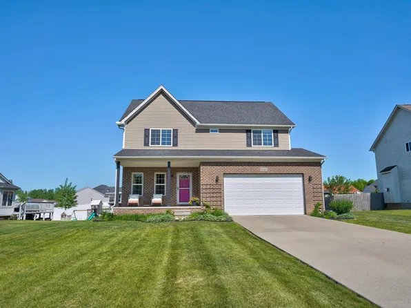 8101 Peninsula Cir, Grand Blanc, MI 48439
