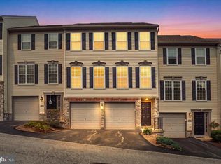 2705 Equestrian Dr #142, York, PA 17402