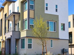 27007 Tanager Ln, Valencia, CA 91381
