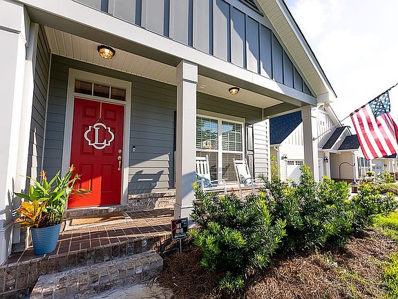 4th image of 2911 Dasha Ln