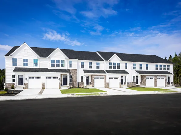 4222 Reusch Cir, New Castle, DE 19720