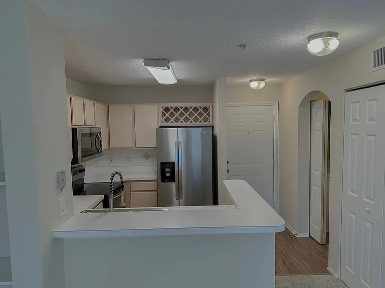 827 Camargo Way #210 — Photo 7