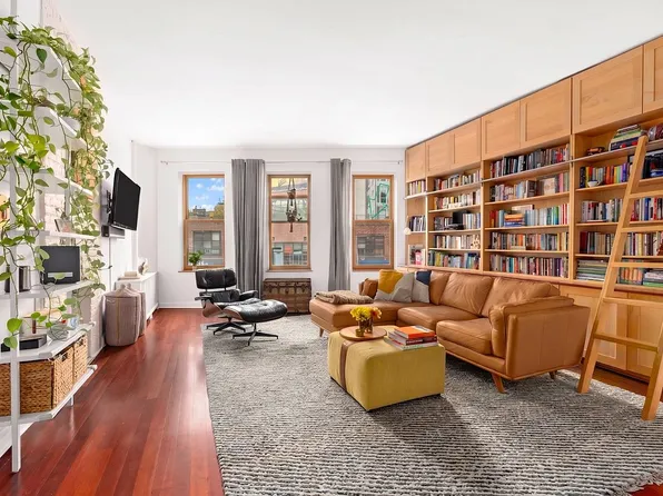 130 Prospect Pl APT 1, Brooklyn, NY 11217