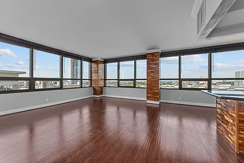 5150 Hidalgo St #806 Photo 1