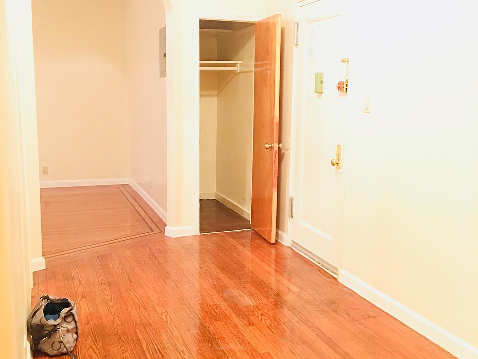 2nd image of 9161 193rd St APT 1N