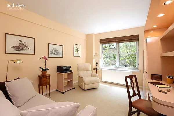 Sold by Sotheby's International Realty | media 12