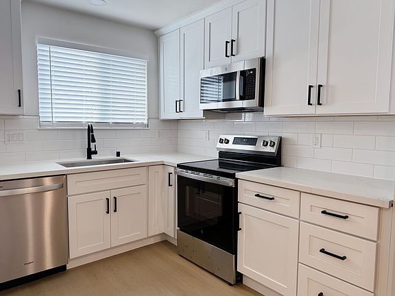 4th image of 2868 Homestead Rd APT 8
