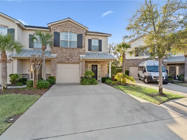 1901 Mariners Cir, Saint Simons Island, GA 31522