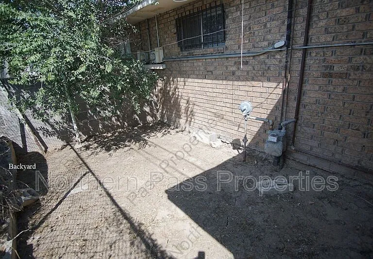 7309 Alameda Ave #B — Photo 11