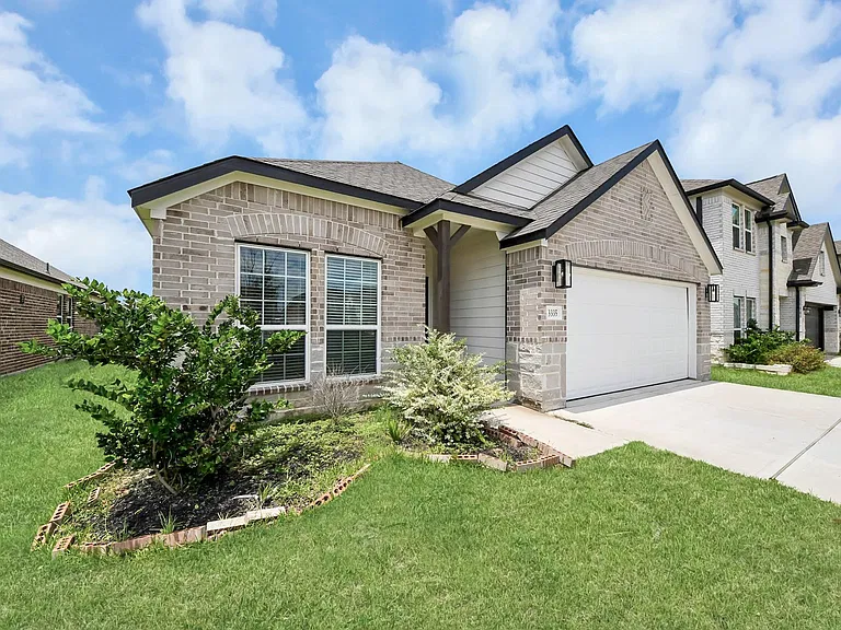 3335 Hackberry Tree Ln — Photo 5