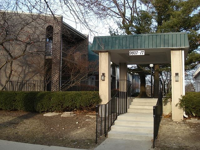 1st image of 9807 S Keeler Ave #B