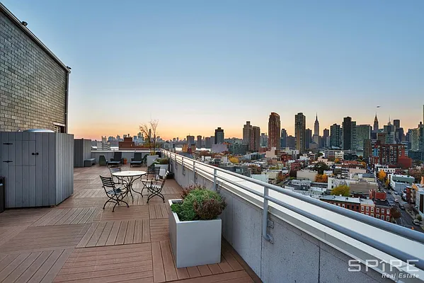 Rented by Spire Group | media 13