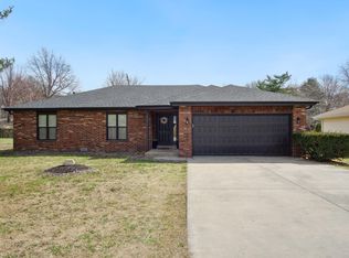 2036 S Butterfly Ave, Springfield, MO 65807