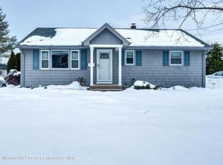 324 High St, Middlesex, NJ 08846