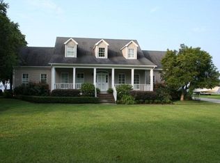 121 Benbury Dr, Edenton, NC 27932