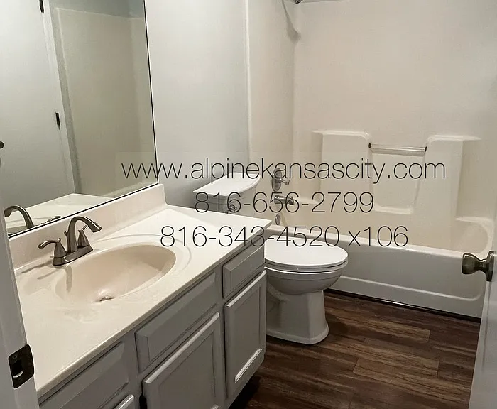 3211 NE 82nd Ter — Photo 13