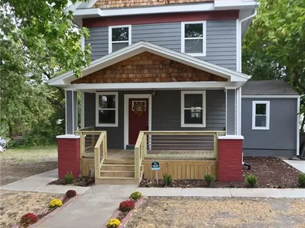 3027 Montgall Ave, Kansas City, MO 64128