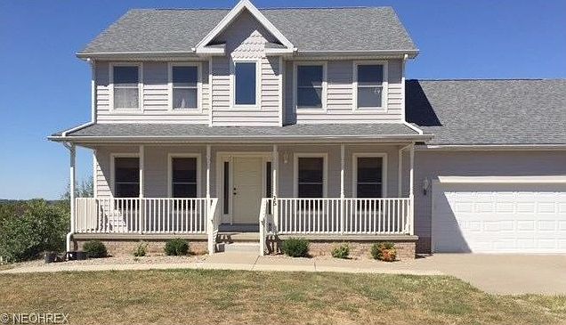 1st image of 15 Robinson Ln