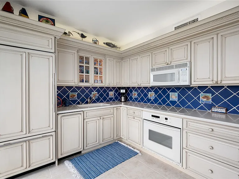 3554 Ocean Drive 703S #904S — Photo 12