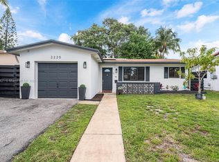 2220 N 55th Ave, Hollywood, FL 33021